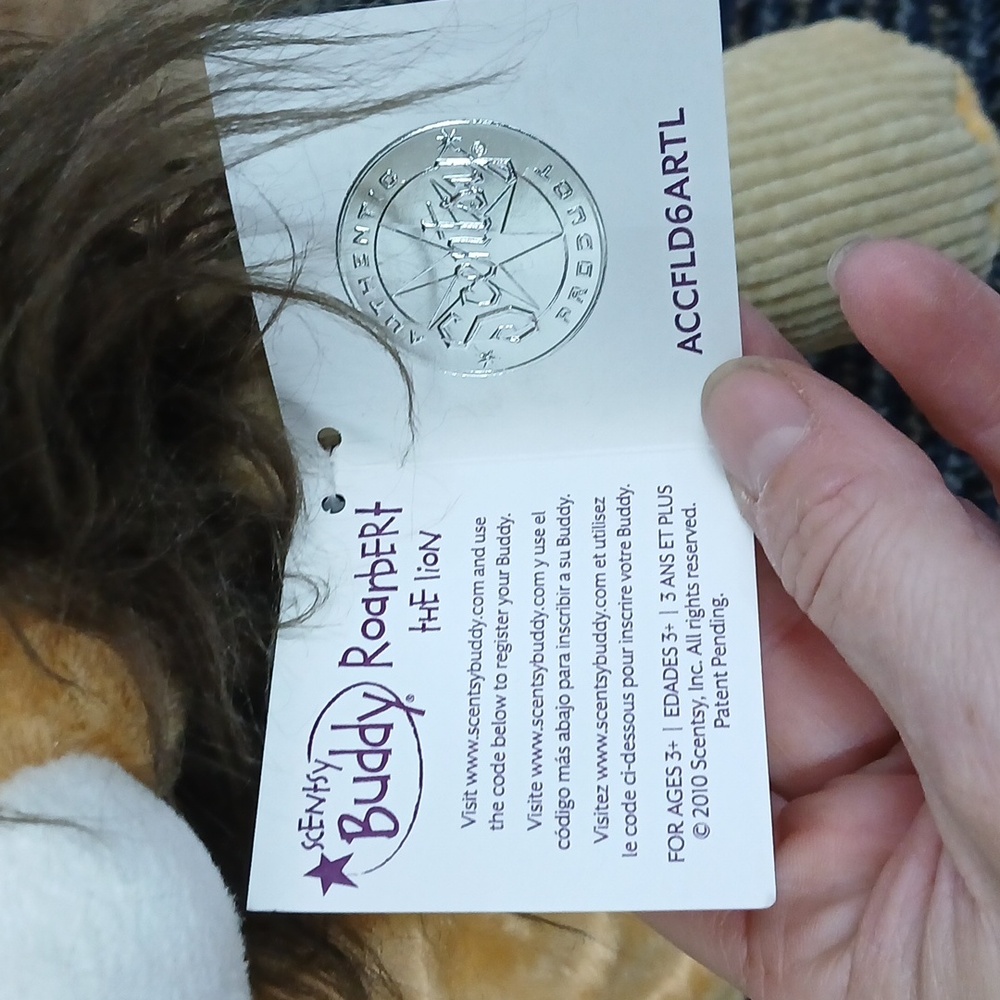 NWT Retired Roarbert The Lion Scentsy Buddy - Picture 5 of 7